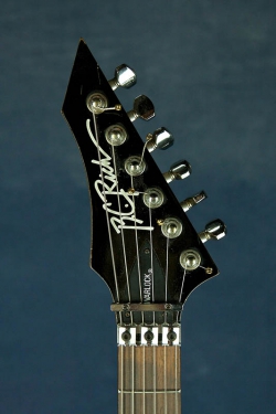 B.C.Rich Warlock Black