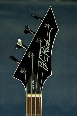 B.C.Rich Warlock Bass