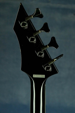 B.C.Rich Warlock Bass