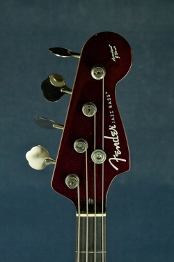 Fender AJB (Red)