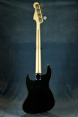 Fender AJB (Black)