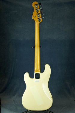 Fender PB-62 (White)