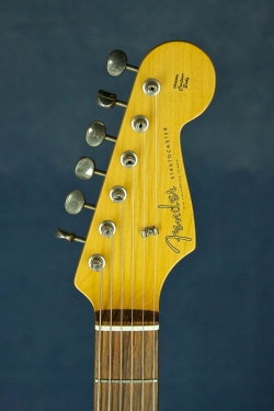 Fender Stratocaster ST-62TX (3TS)