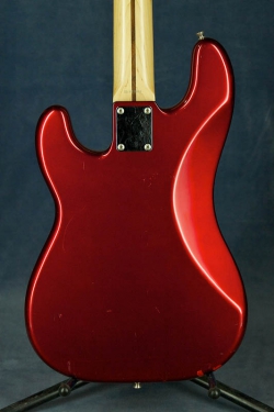 Fender Precision Bass PB-62 (Red)