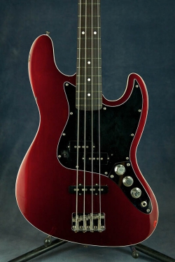 Fender AJB (Red)