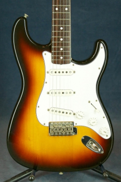 Fender Stratocaster ST-62 Japan