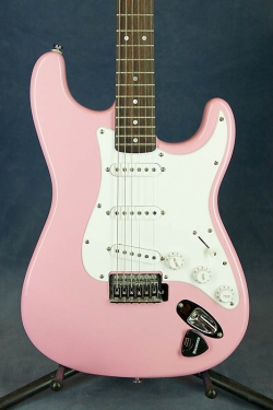 Squier Bullet Strat RW Pink