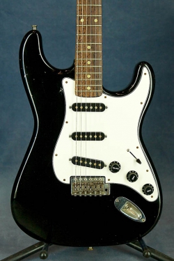 Squier Stratocaster Japan