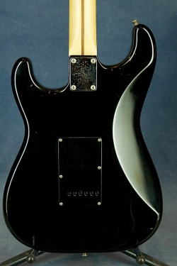 Squier SST-36 (Black)