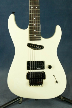 Charvel DK-060-SH (White)