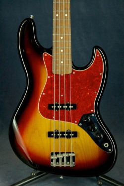 Fender Jazz Bass JB-62 