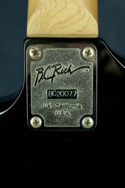 B.C.Rich Mockingbird