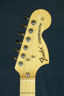 Fender Stratocaster ST-72