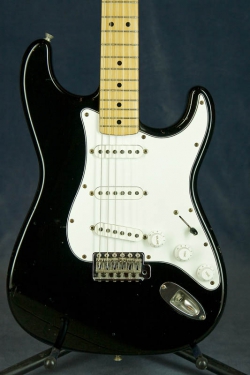 Fender Stratocaster ST-72