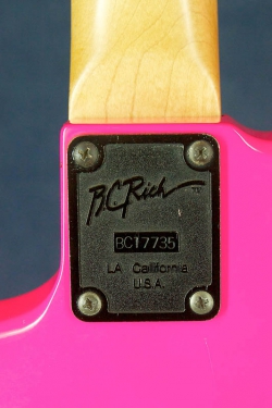 B.C.Rich Warlock Pink