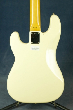 Fender Precision Bass PB-62 White