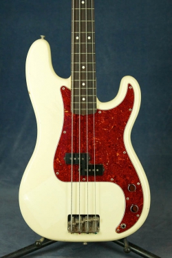 Fender Precision Bass PB-62 White