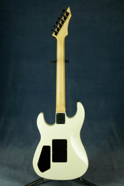 B.C.Rich Gunslinger White