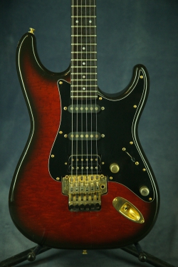 Fender Stratocaster STR-75