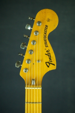 Fender Stratocaster '73 (upgrade)