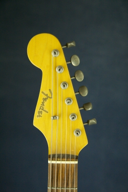 Fender Stratocaster