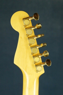 Fender Stratocaster STR75 Active (Japan)