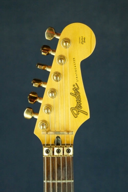 Fender Stratocaster STR75 Active (Japan)