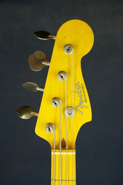 Fender Precision Bass