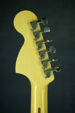  Fender Stratocaster ST-72