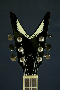 Dean 1981 Dean Z (blueburst)