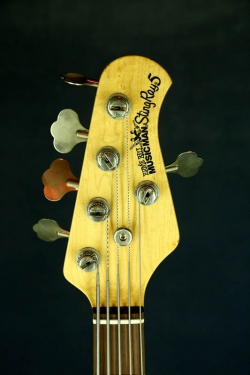 Music Man Stingray 5