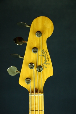 Fender Precision Bass