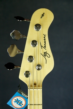 Jay Turser by Washburn JTB-400