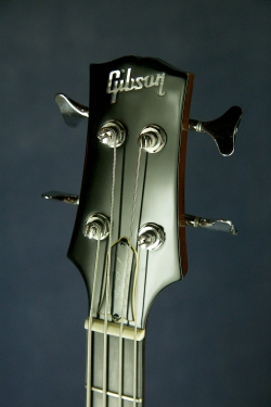 Gibson Les Paul Standard Bass