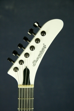 Shamray Explorer (CS-0191) White