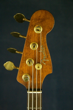  Fender Precision Bass