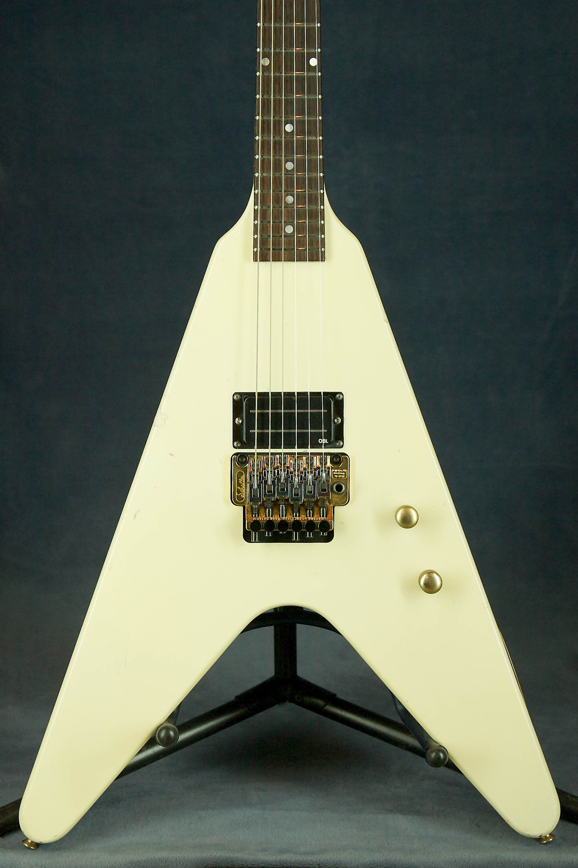 bacchus flying v