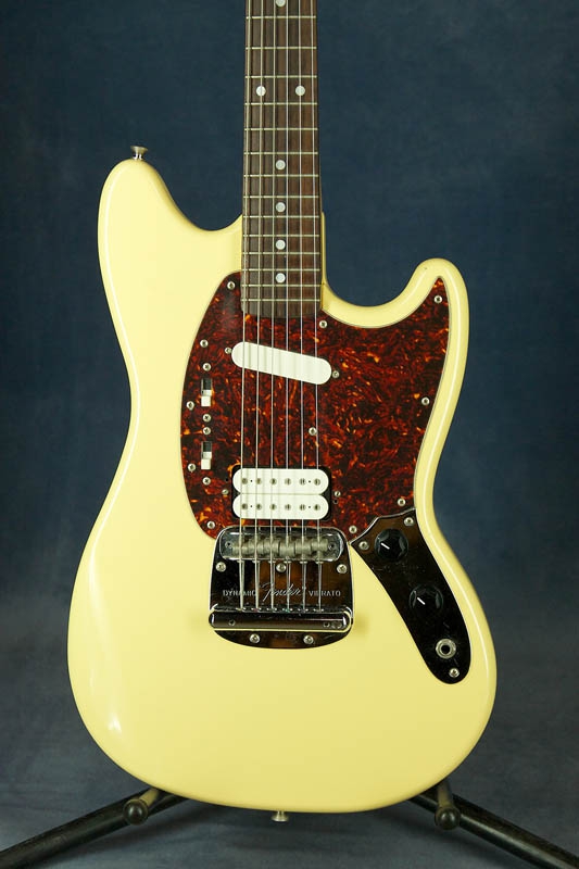 Купить Fender Mustang Japan w Dimarzio Superdist